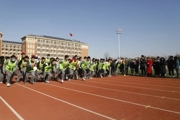 阳光体育 助力冬奥 ——南师附中秦淮科技高中举行迎新体育节