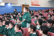 【附中科高·生涯规划】职业导师引领成长